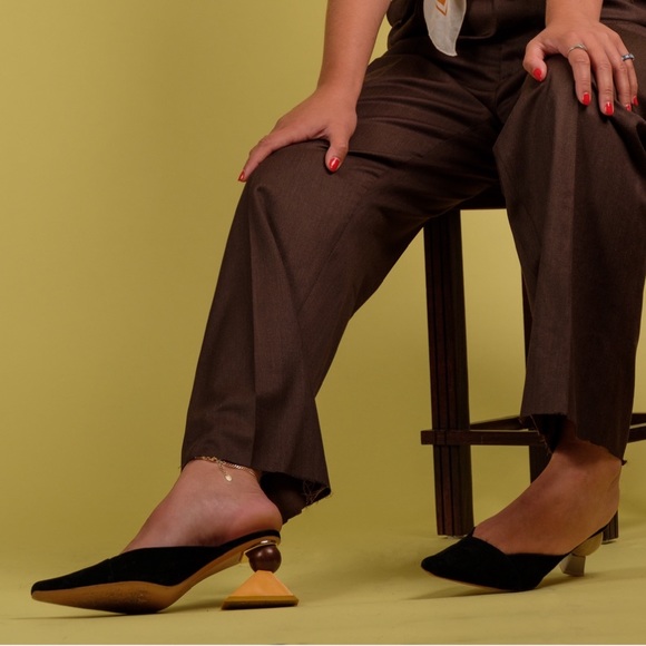 ~SOLD~ Jacquemus Sao Mules - Picture 3 of 4